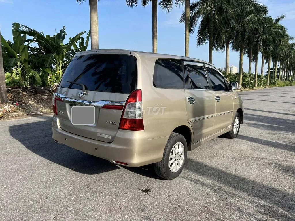 Toyota Innova 2014 photo 4