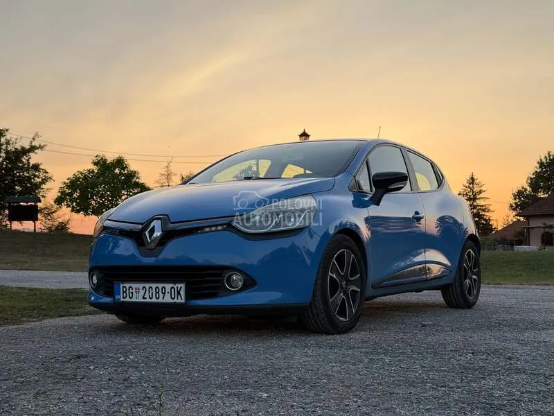 Renault Clio 2012 photo 3