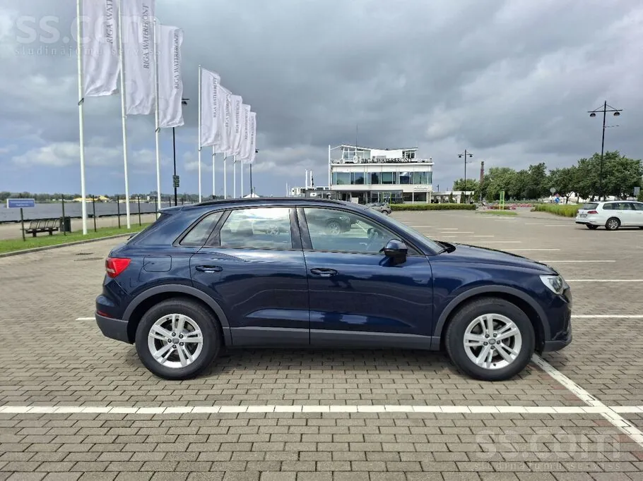 Audi Q3 2020 photo 5