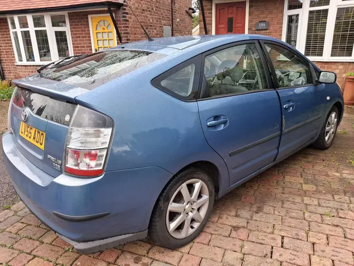 Toyota Prius 2005 photo 4