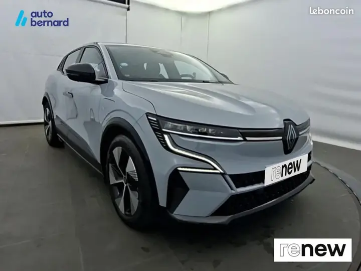 Renault Megane 2023 photo 3