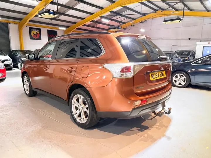 Mitsubishi Outlander 2014 photo 5