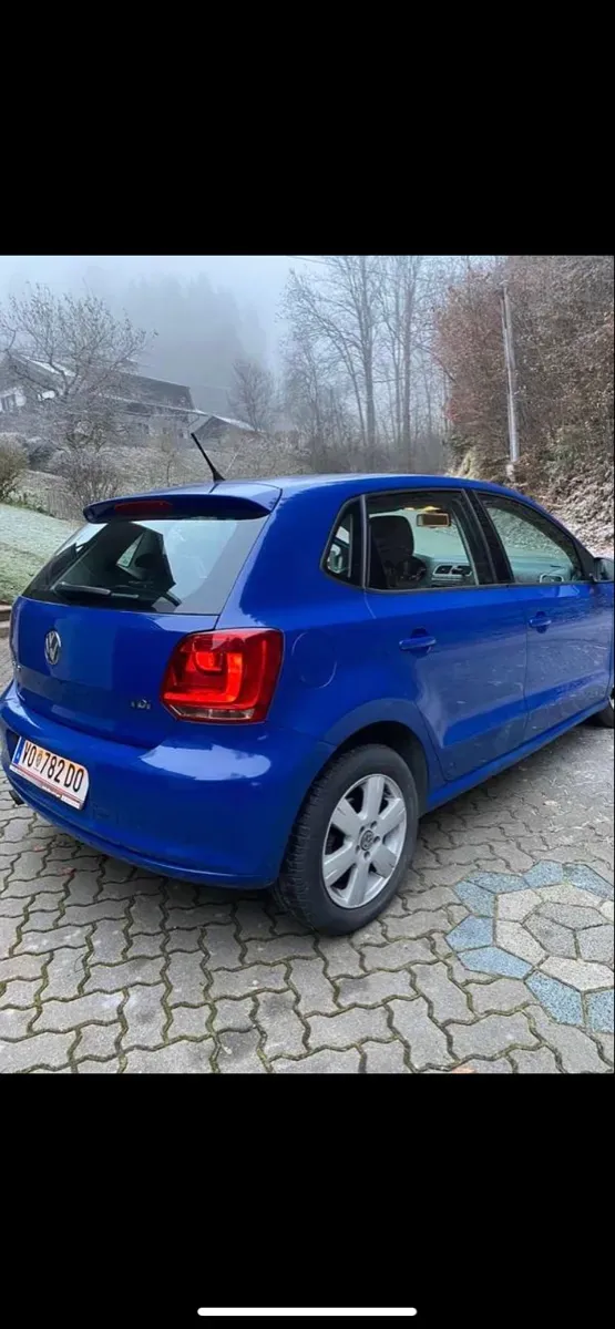 Volkswagen Polo 2010 photo 3