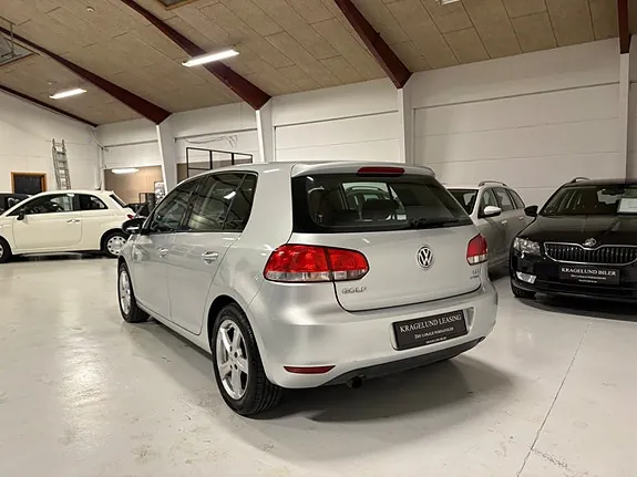 Volkswagen Golf 6 2011 photo 3