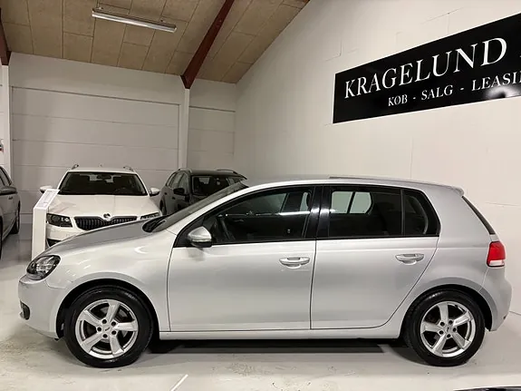 Volkswagen Golf 6 2011 photo 2