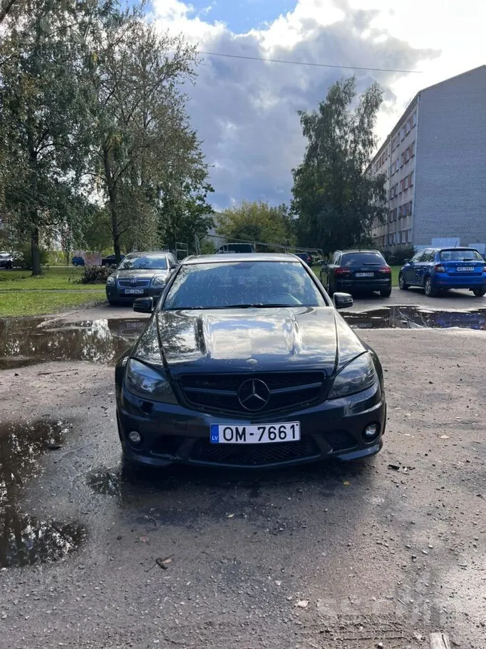 Mercedes-Benz C320 2007 photo 3