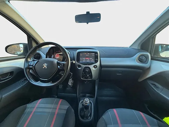 Peugeot 108 2015 photo 2