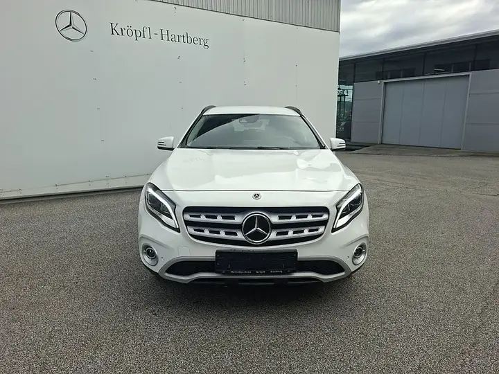 Mercedes-Benz Gla 2019 photo 3