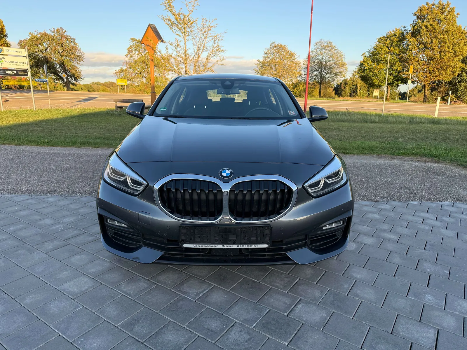 BMW 118I 2020 photo 2