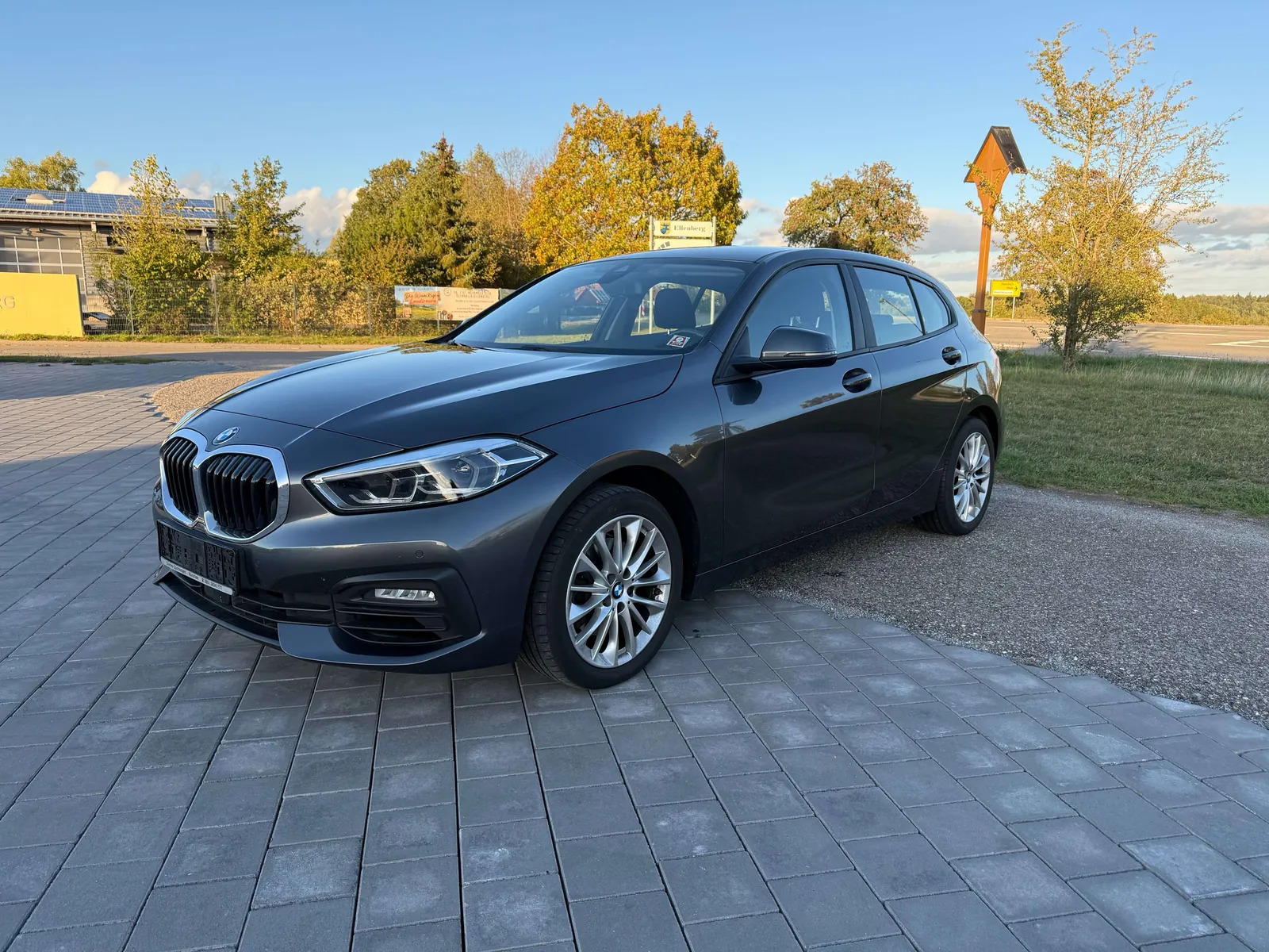 BMW 118I 2020 photo 3