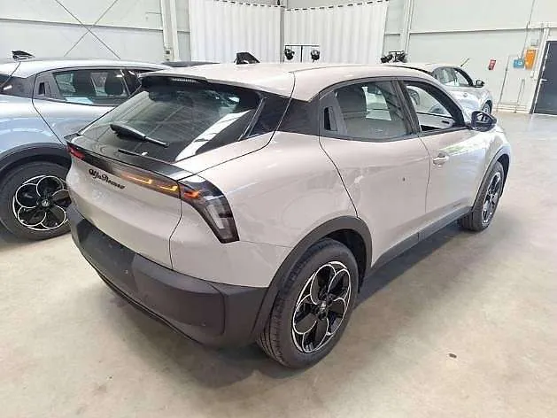 Alfa Romeo Junior Elettrica 2025 photo 5