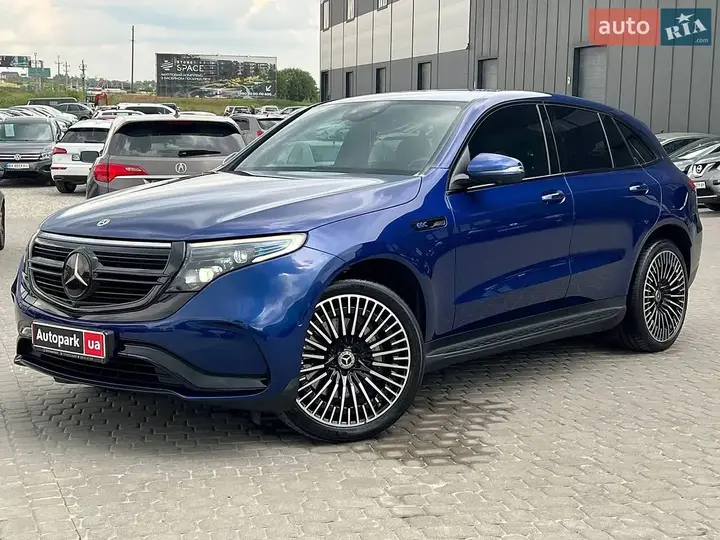 Mercedes-Benz Eqc