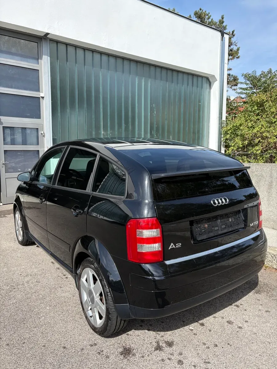 Audi A2 2002 photo 2