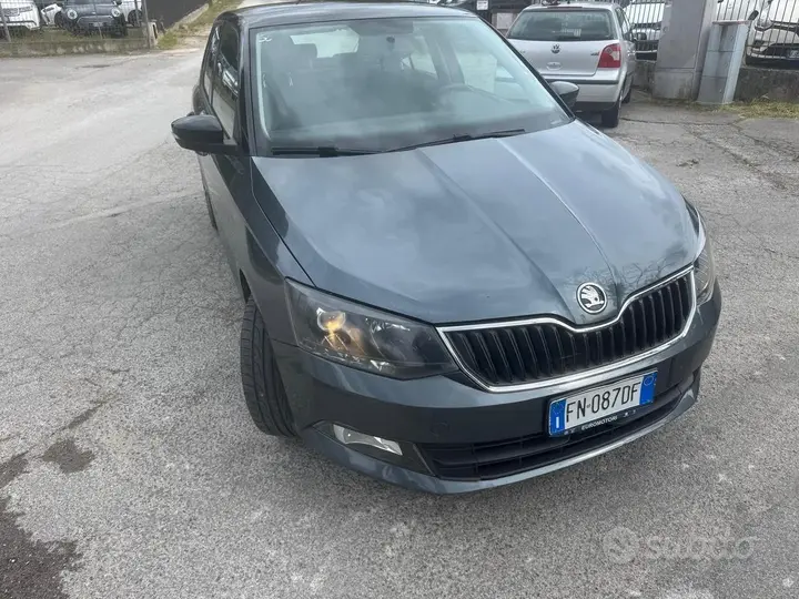 Skoda Fabia 2018 photo 5