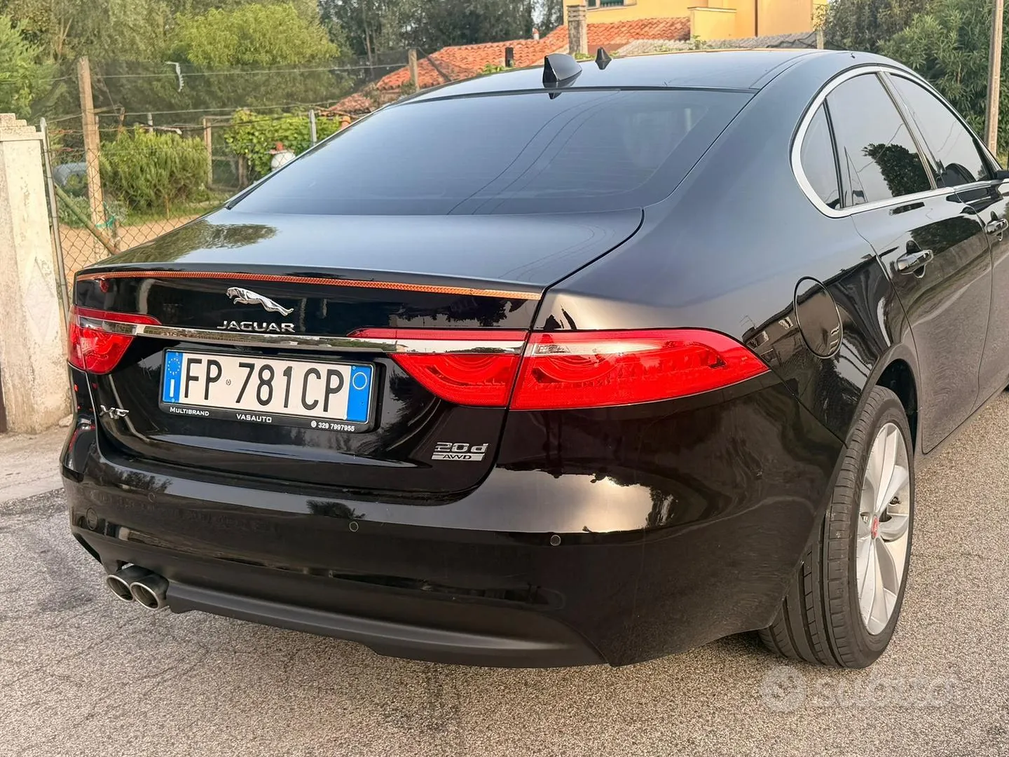 Jaguar Xf 2018 photo 4