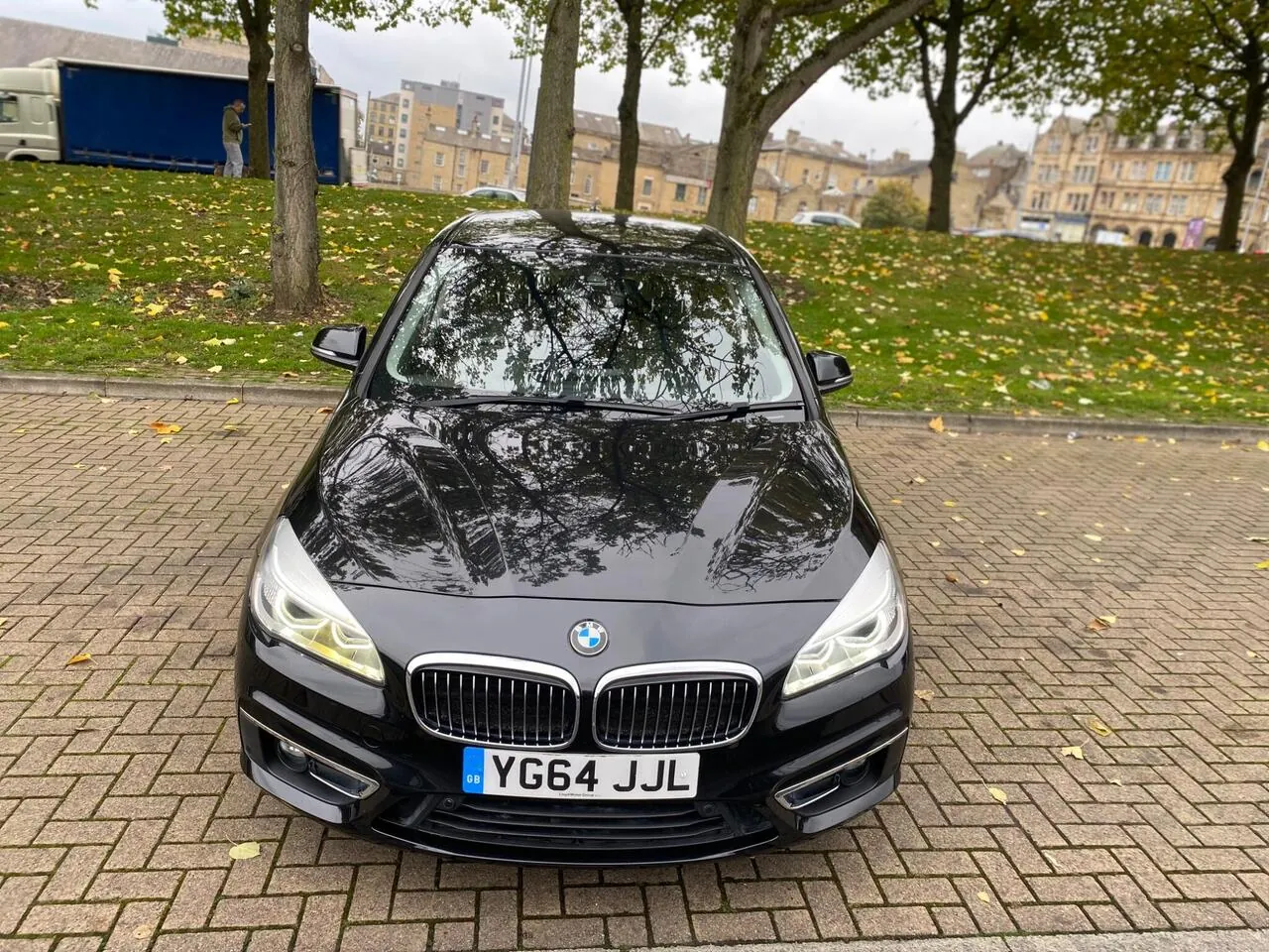 BMW 2 Series Active Tourer 2014 photo 2