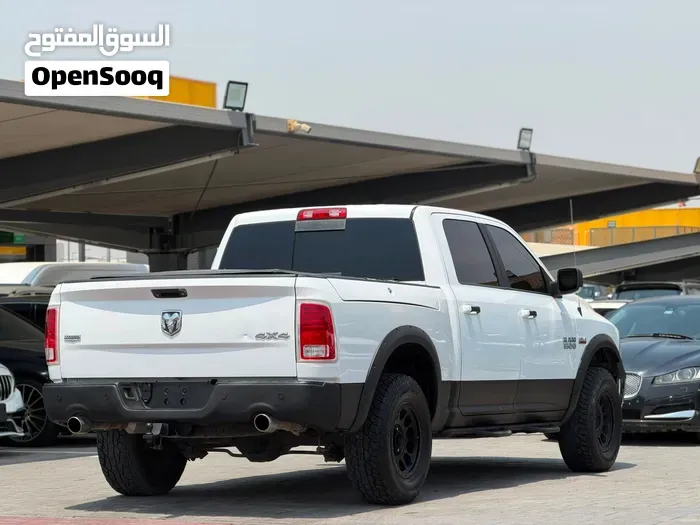 Dodge Ram 1500 Laramie 2015 photo 4