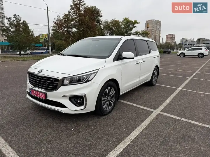 Kia Carnival 2019 photo 4