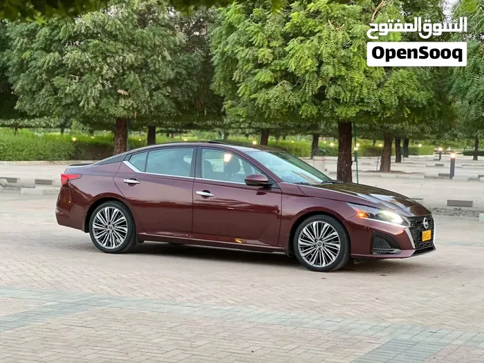 Nissan Altima 2023 photo 3