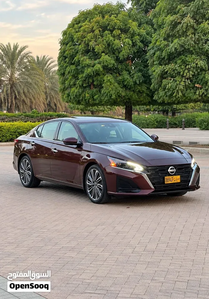 Nissan Altima