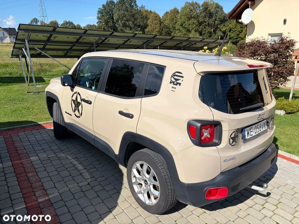 Jeep Renegade 2015 photo 4
