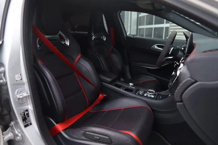 Mercedes-Benz A-Class 2015 photo 3