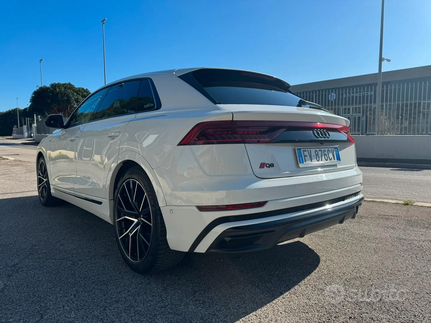Audi Q8 2019 photo 2