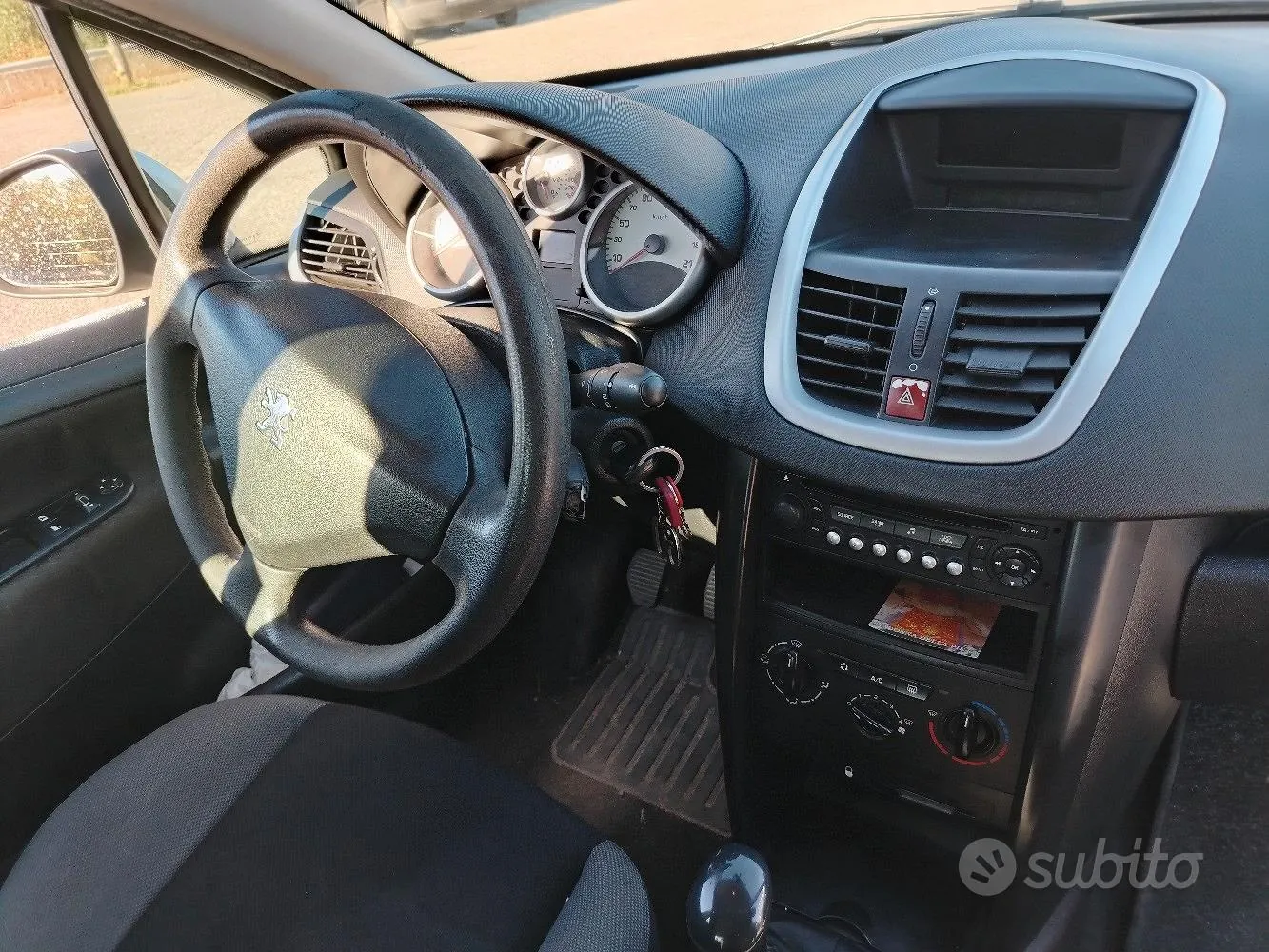 Peugeot 207 2006 photo 5