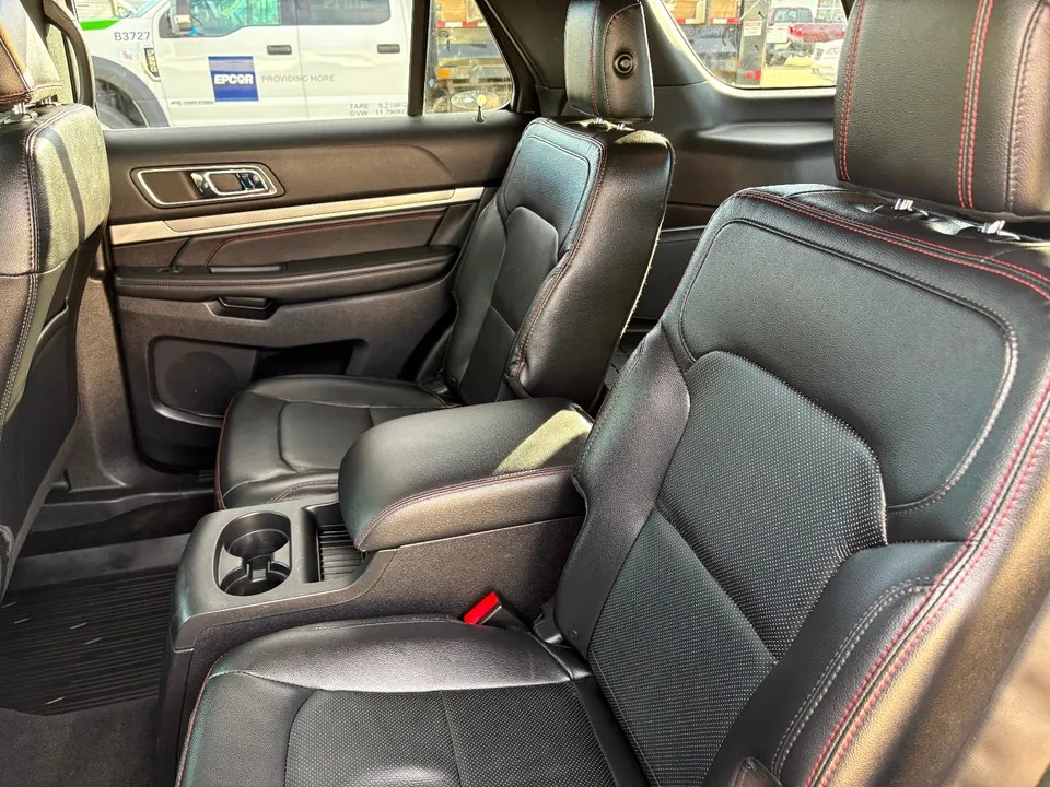 Ford Explorer Sport 2019 photo 3