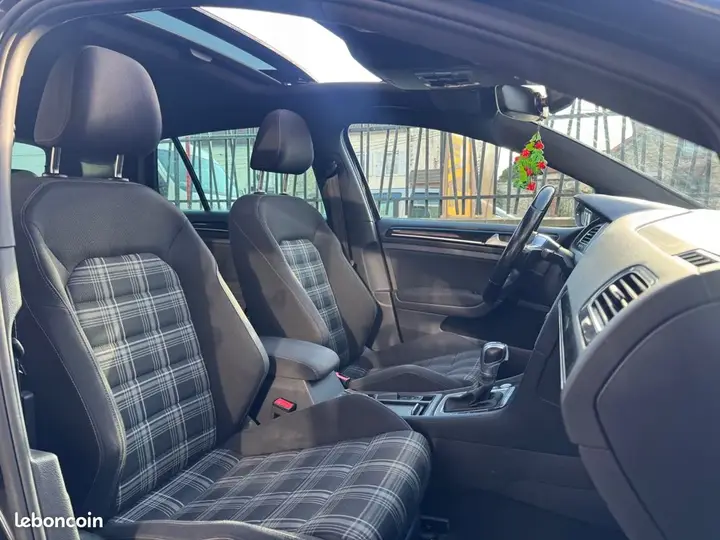Volkswagen Golf 2017 photo 4