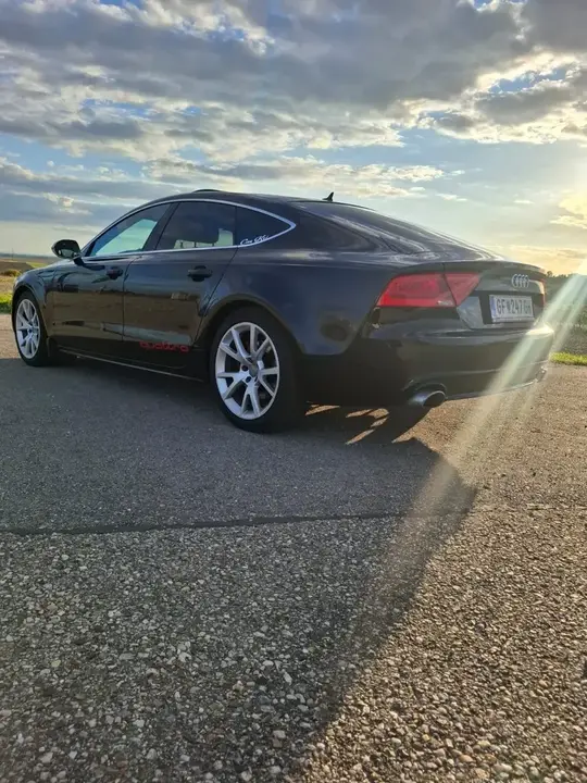 Audi A7 2012 photo 2