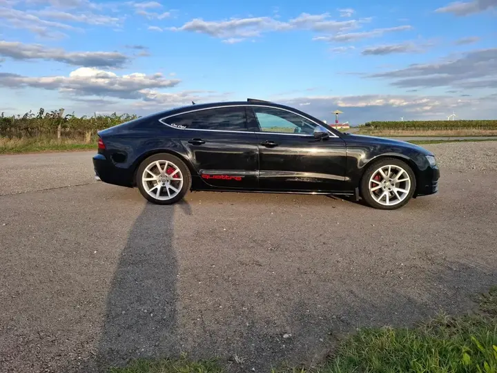 Audi A7 2012 photo 3