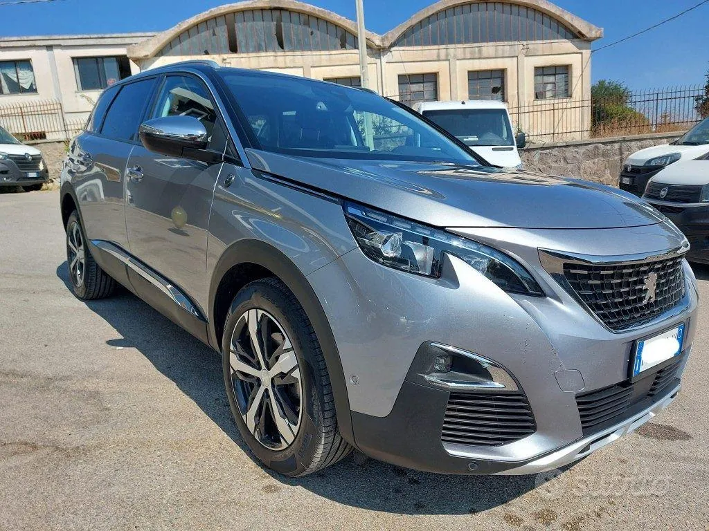 Peugeot 5008 2019 photo 2