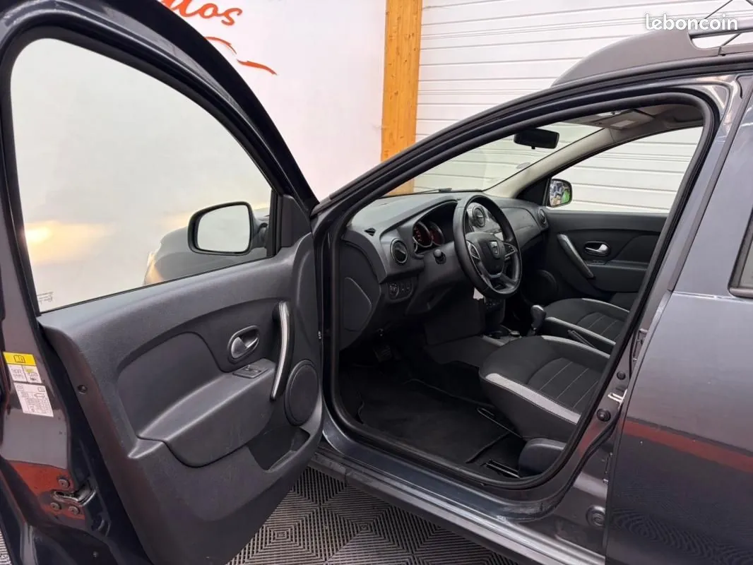 Dacia Sandero 2017 photo 5