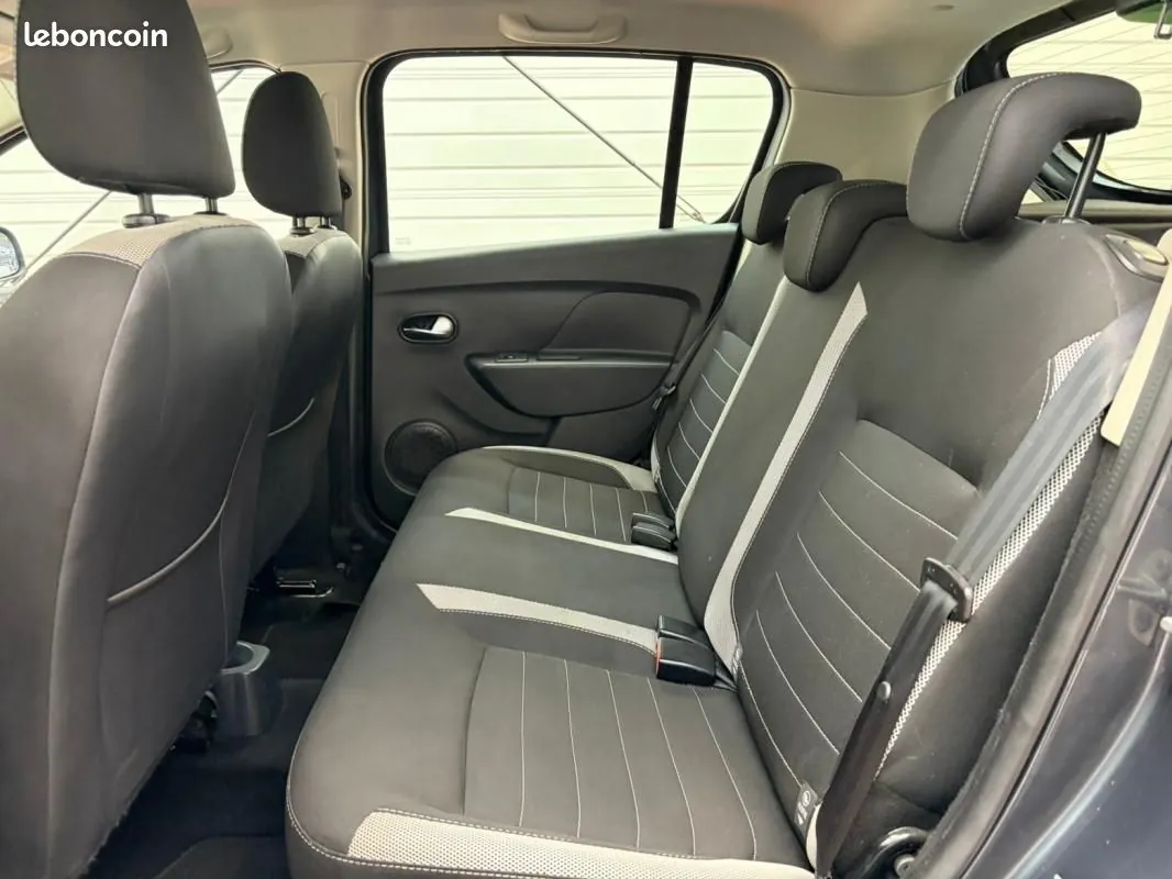Dacia Sandero 2017 photo 4