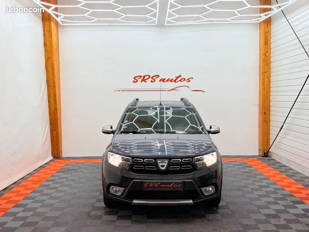 Dacia Sandero 2017 photo 2