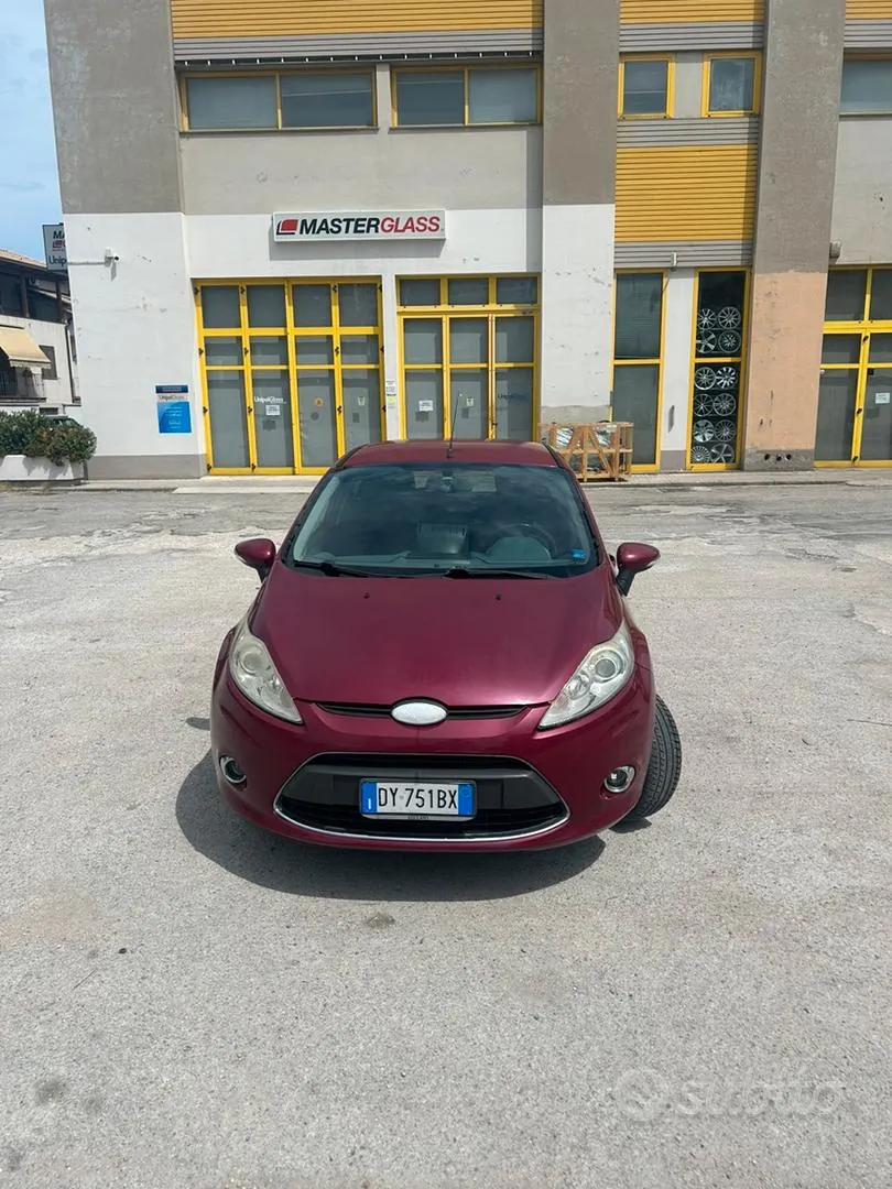 Ford Fiesta 2009 photo 4