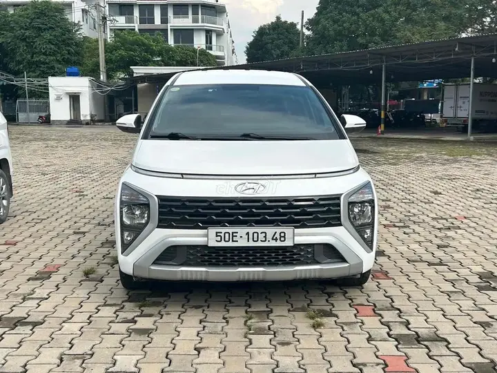 Hyundai Stargazer