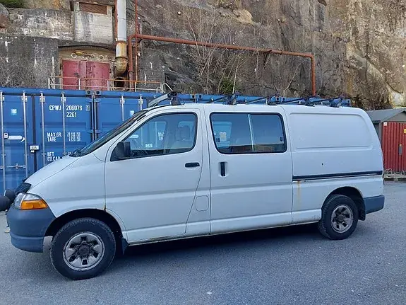 Toyota Hiace 2006 photo 3