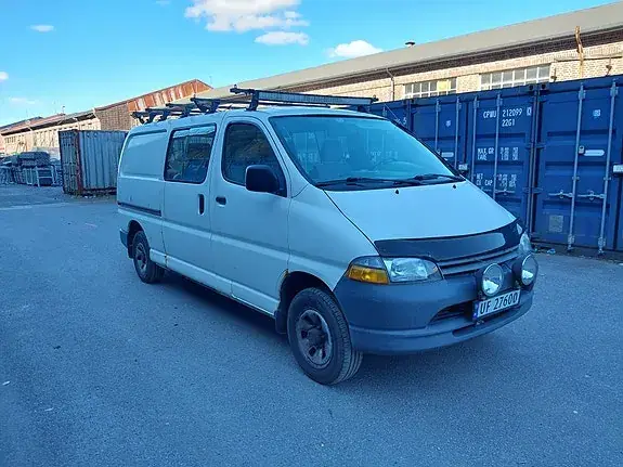 Toyota Hiace 2006 photo 5