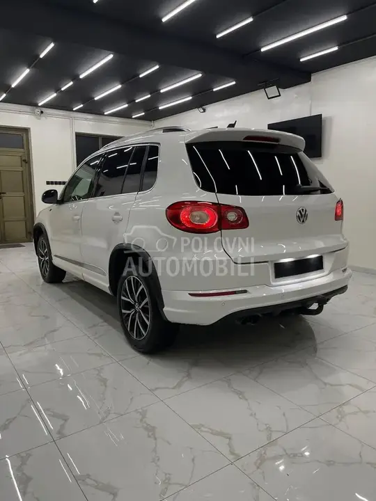 Volkswagen Tiguan 2010 photo 4