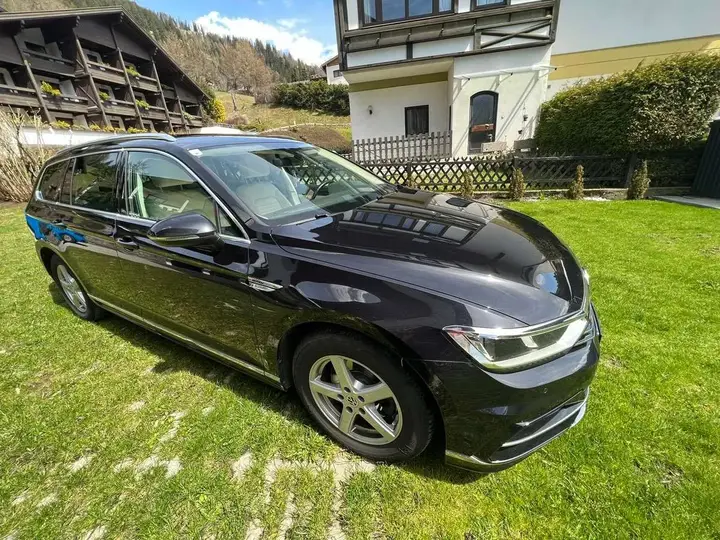 Volkswagen Passat 2016 photo 2