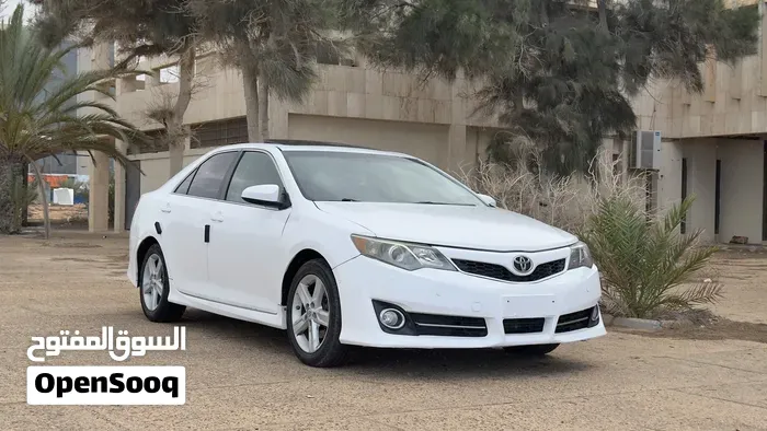 Toyota Camry 2013 photo 4