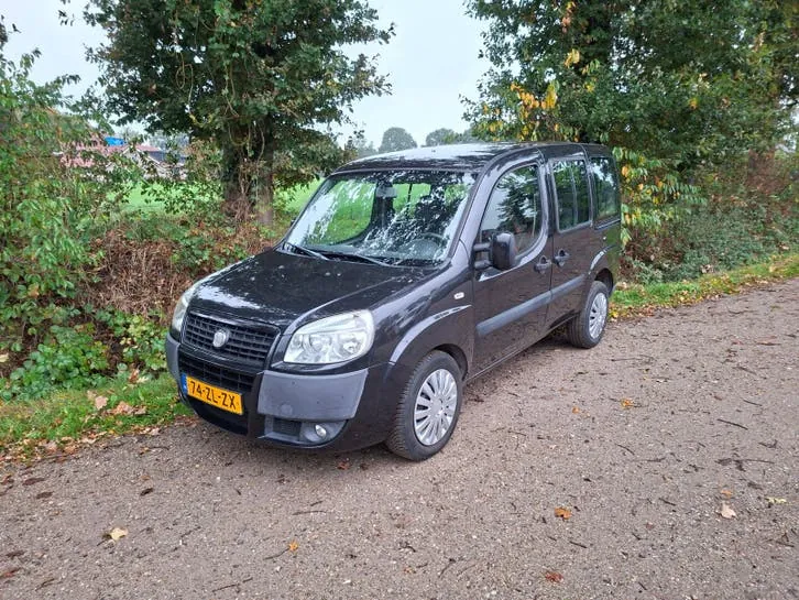Fiat Doblo 2008 photo 2