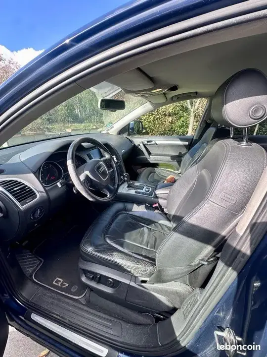 Audi Q7 2008 photo 3
