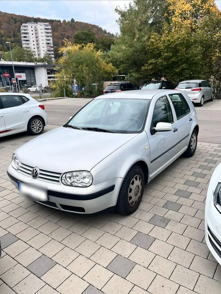 Volkswagen Golf 4