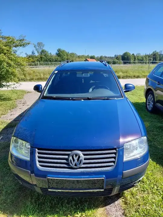 Volkswagen Passat 2004 photo 2