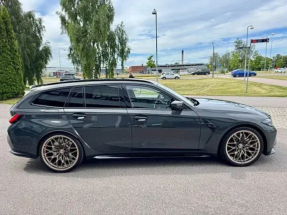 BMW M3 2024 photo 5