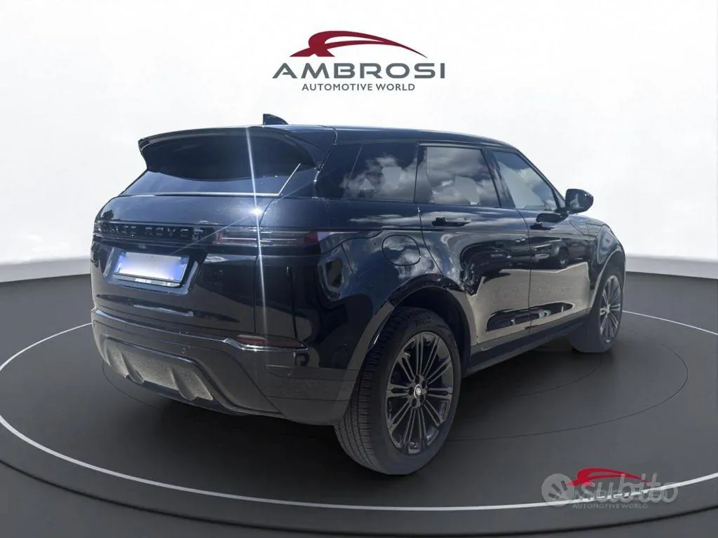 Land Rover Range Rover Evoque 2026 photo 4