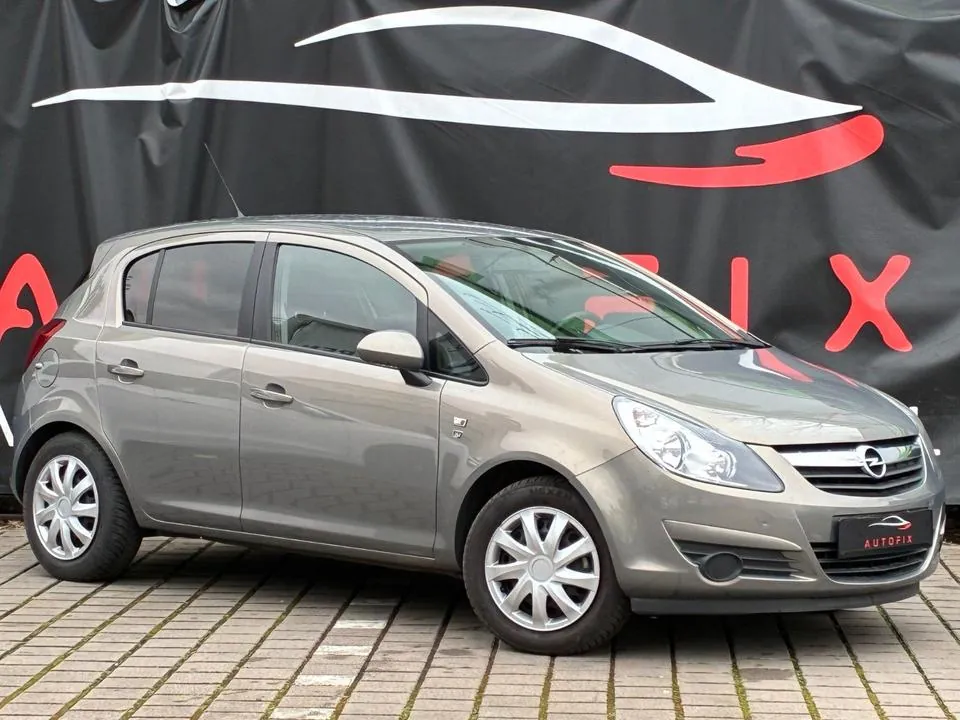 Opel Corsa D Edition